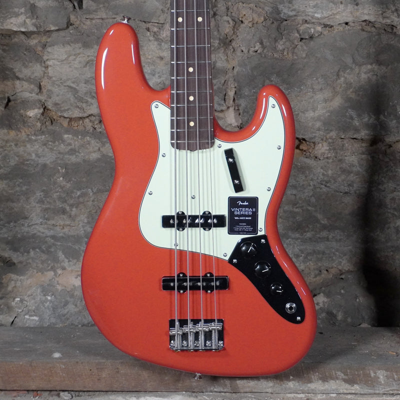 Fender Vintera II Jazz Bass Rosewood Fingerboard Fiesta Red