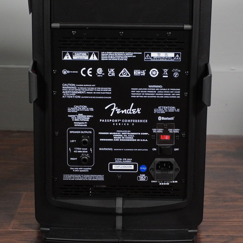 Fender Passport Conference Portable PA