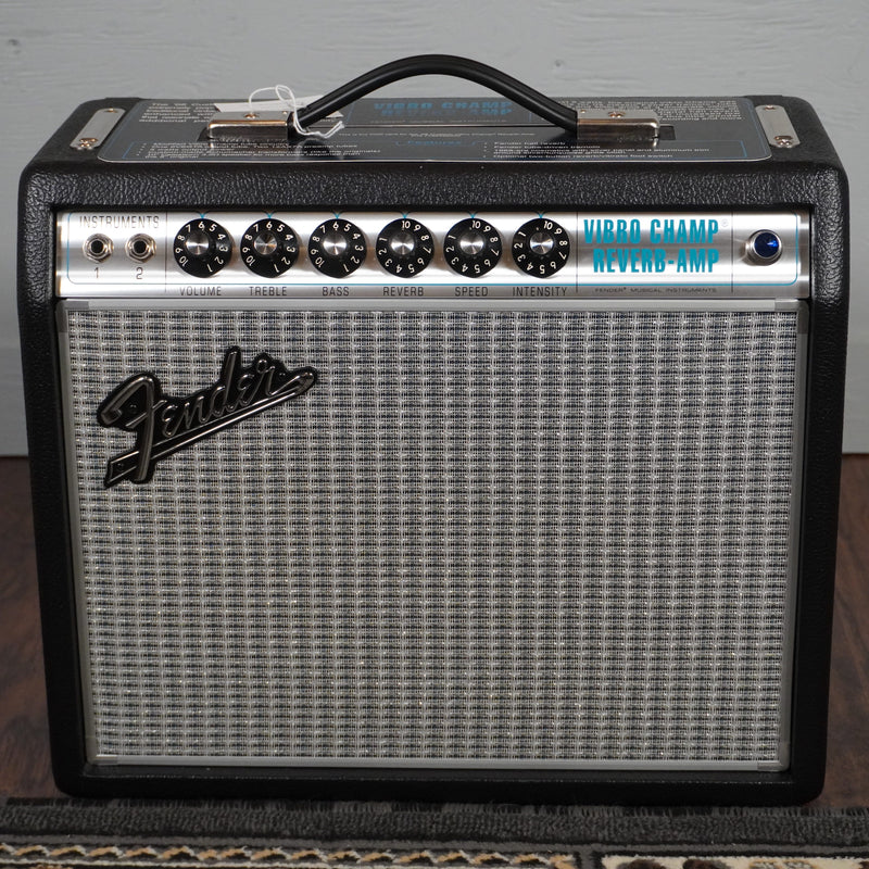 Fender ‘68 Custom Vibro Champ Reverb Guitar Amplifier