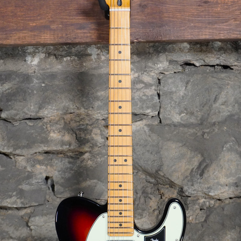 Fender Player Plus Nashville Telecaster 3 Color Sunburst