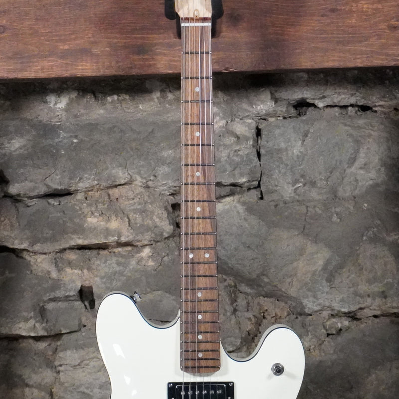 Squier Affinity Starcaster Deluxe Olympic White